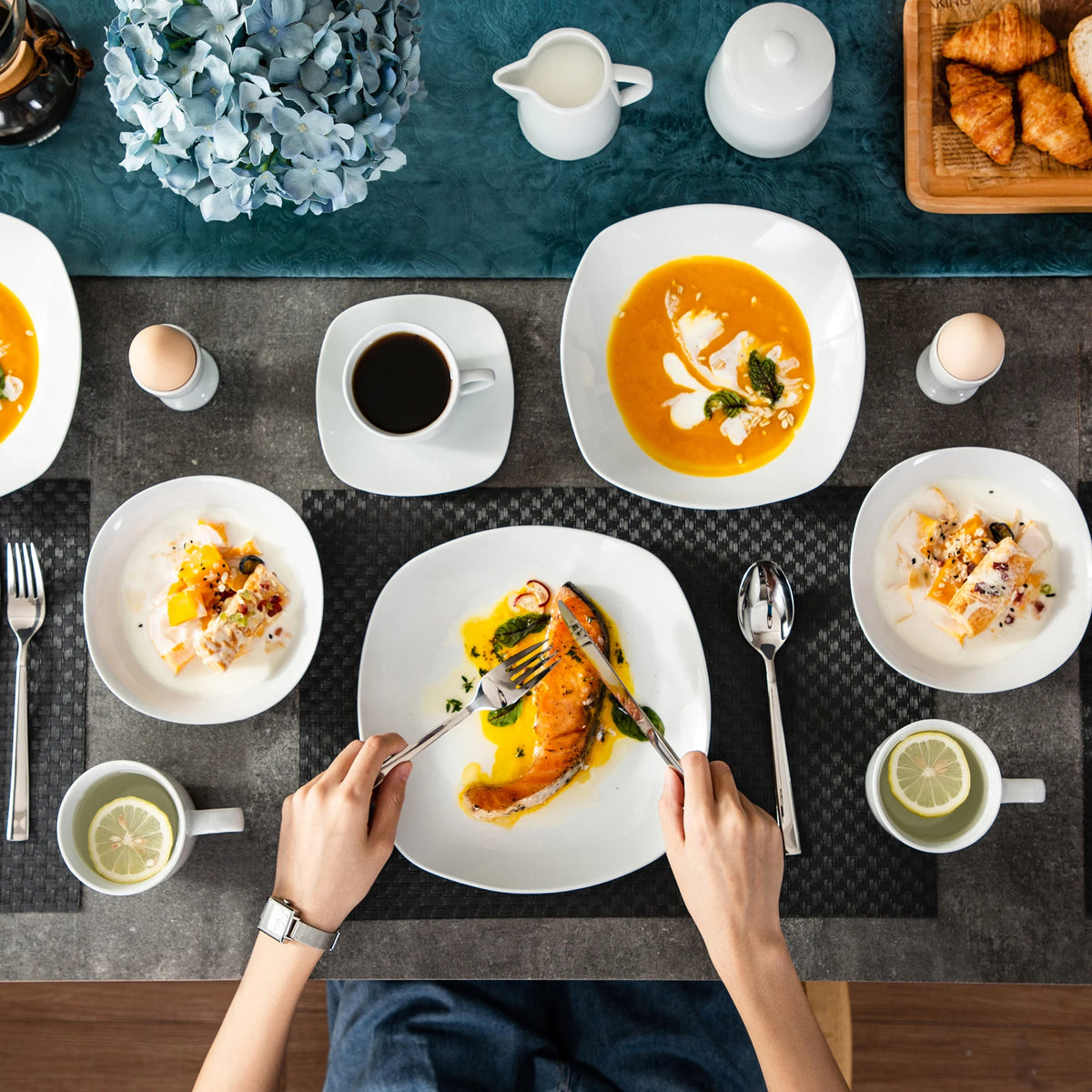 Malacasa Classic Porcelain Dinner Set For Home Dining